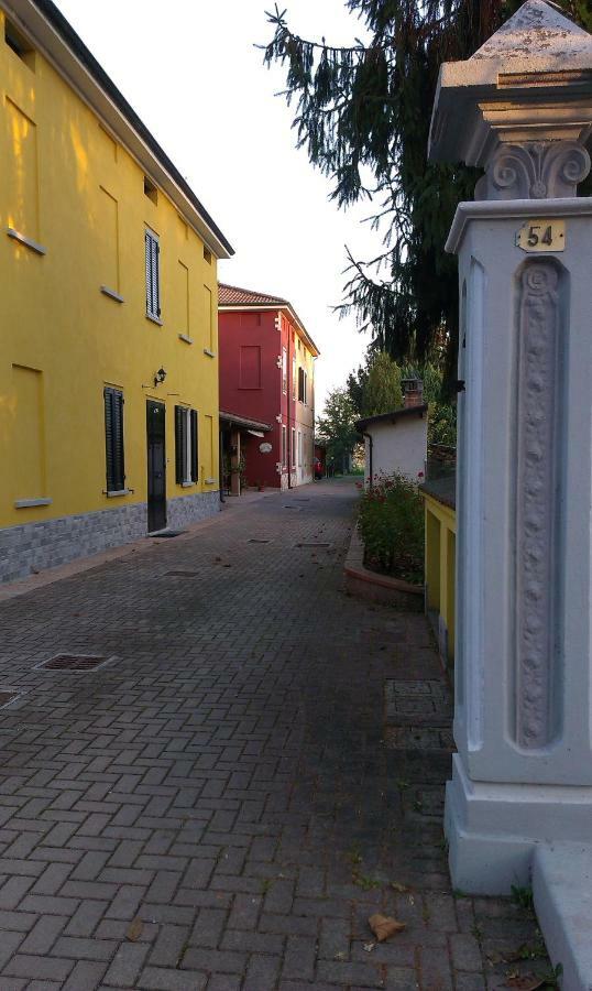 Al 54 Bed & Breakfast San Giorgio di Mantova Exterior photo